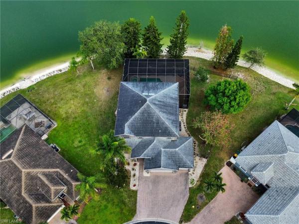 Valencia Lakes, 2941 E Inlet Cove Ln, Naples, Florida 34120, image 2