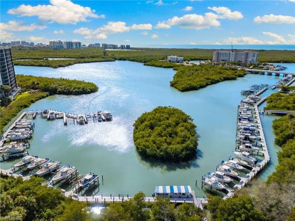 Wiggins Lakes & Preserves, 768 Wiggins Lake Dr #202, Naples, Florida 34110, image 3