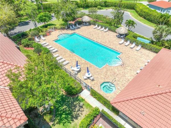 Coach Homes At Berkshire Lakes, 15 Bennington Dr, Naples, Florida 34104, image 2