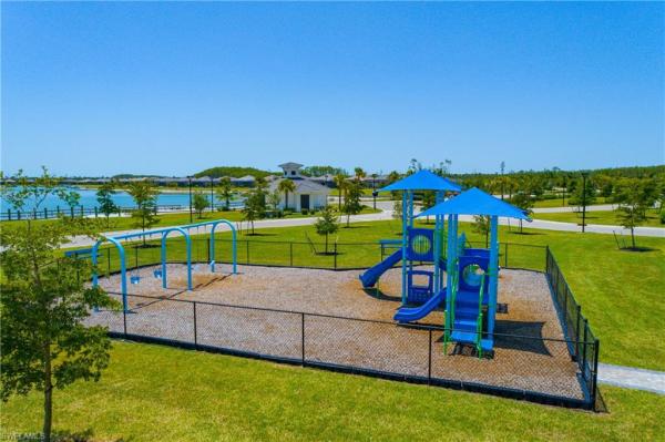 WildBlue, 19165 Aqua Shore Dr, Fort Myers, Florida 33913, image 3