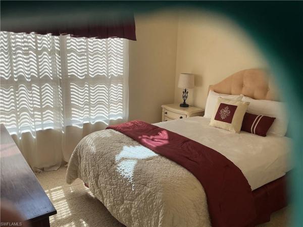 Cape Coral, 2605 W Beach Pkwy, Cape Coral, Florida 33914, image 1