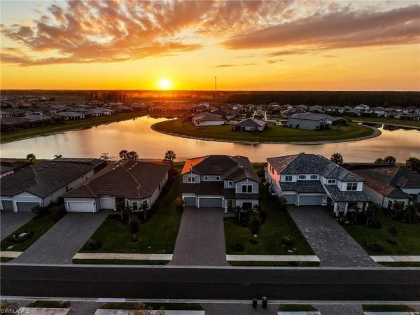 Verdana Village, 20060 Hartford Blvd, Estero, Florida 33928, image 2