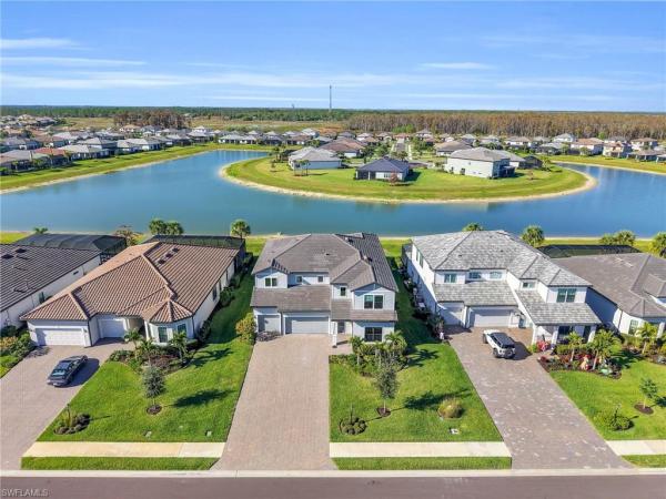 Verdana Village, 20060 Hartford Blvd, Estero, Florida 33928, image 1