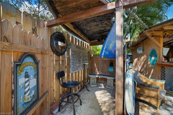 Bayshore Gardens, 2114 E Gardenia Cir, North Fort Myers, Florida 33917, image 2
