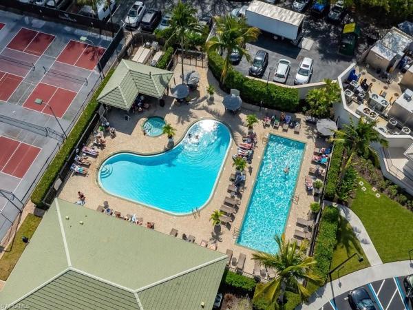 2700 Cypress Trace Cir, Naples, Florida 34119, image 1