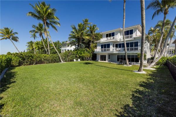 Olde Naples, 25 S 2nd Ave, Naples, Florida 34102, image 2
