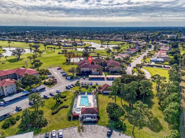 Foxmoor, 1075 Foxfire Ln, Naples, Florida 34104, image 2