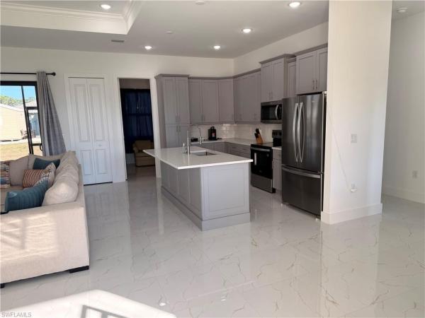 Lehigh Acres Residential, 941 S Columbus Blvd, Lehigh Acres, Florida 33974, image 1