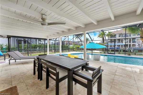 Conners At Vanderbilt Beach, 418 Germain Ave, Naples, Florida 34108, image 2