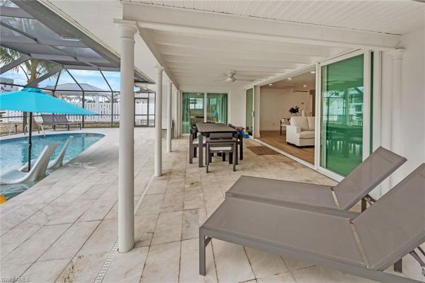 Conners At Vanderbilt Beach, 418 Germain Ave, Naples, Florida 34108, image 1