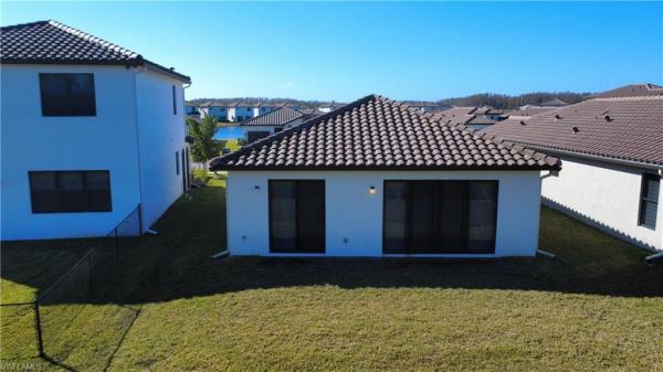 5681 Cassidy Ln, Naples, Florida 34142, image 1