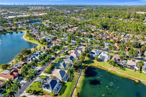 Briarwood, 934 Marble Dr, Naples, Florida 34104, image 2