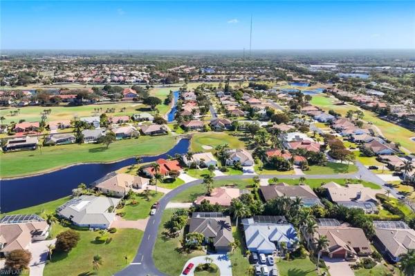 Spanish Wells Golf & Country Club, 28501 W Sombrero Dr, Bonita Springs, Florida 34135, image 2
