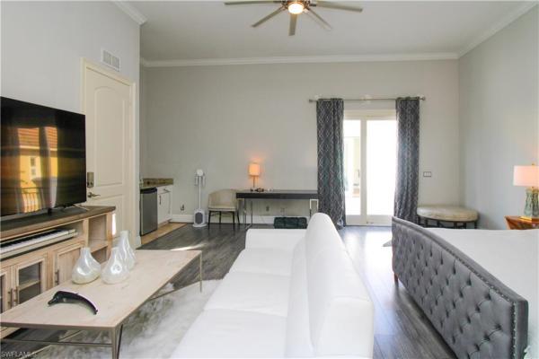 Hemingway Place, 1412 Hemingway Pl, Naples, Florida 34103, image 1