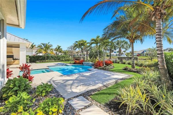 The Enclave Of Distinction, 16716 Enclave Cir, Naples, Florida 34110, image 1