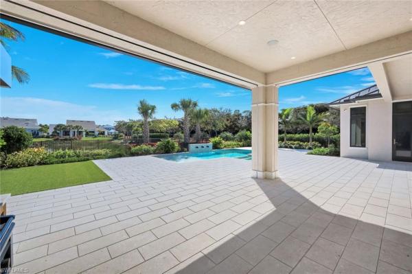 The Enclave Of Distinction, 16728 Enclave Cir, Naples, Florida 34110, image 3