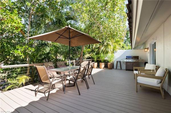 Granada At Oyster Bay, 1595 Curlew Ave #4, Naples, Florida 34102, image 2