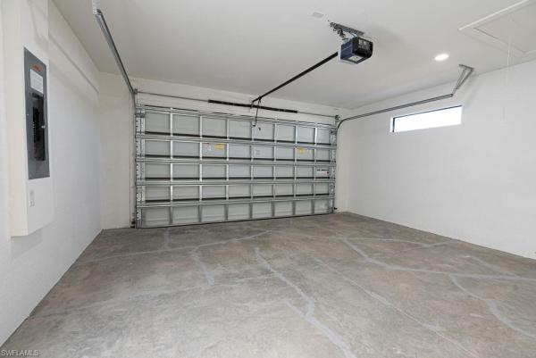 Cape Coral, 405 E Kismet Pkwy, Cape Coral, Florida 33909, image 3