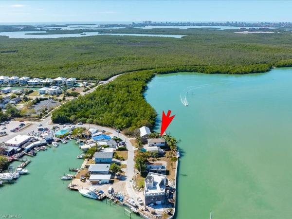 Goodland Heights, 232 N Harbor Pl, Goodland, Florida 34140, image 1