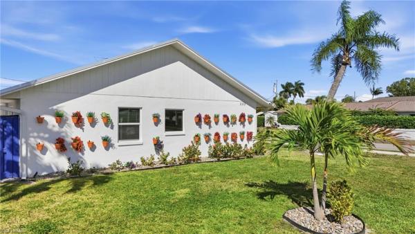 Naples Park, 595 N 109th Ave, Naples, Florida 34108, image 1