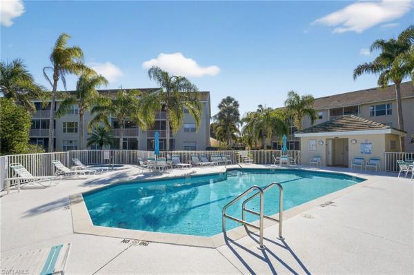 Bermuda Lago At Woods Edge, 28881 Bermuda Lago Ct #202, Bonita Springs, Florida 34134, image 2