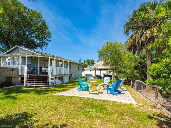 Naples No HOA, 2469 Florida Ave, Naples, Florida 34112, image 2