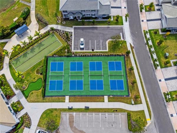 196 E Indies Dr #101, Naples, Florida 34114, image 1