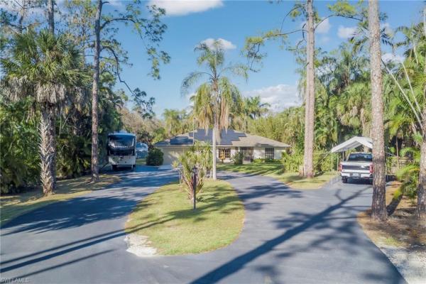 Logan Woods, 5423 Teak Wood Dr, Naples, Florida 34119, image 3
