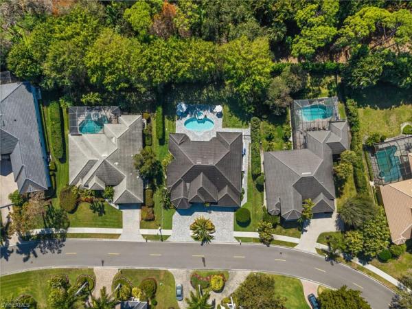 Gables At Pelican Marsh, 985 Spanish Moss Trl, Naples, Florida 34108, image 2