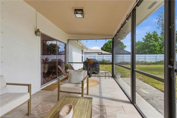Cape Coral Residential, 428 33rd Ter, Cape Coral, Florida 33914, image 3