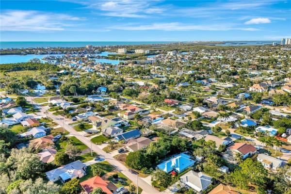 55 9th St, Naples, Florida 34134, image 1