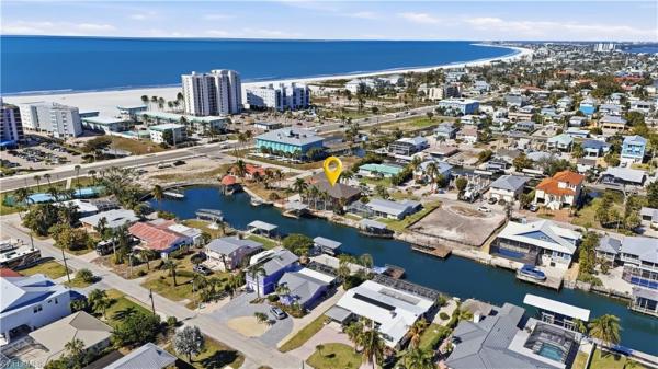 Sandpiper Village, 132 Egret St, Fort Myers Beach, Florida 33931, image 3