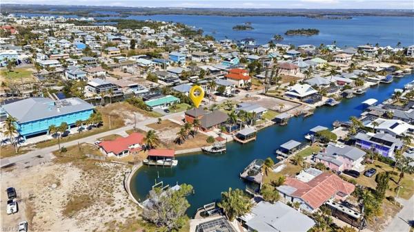 Sandpiper Village, 132 Egret St, Fort Myers Beach, Florida 33931, image 2