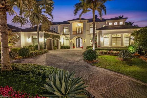 The Moorings, 3125 Leeward Ln, Naples, Florida 34103, image 1