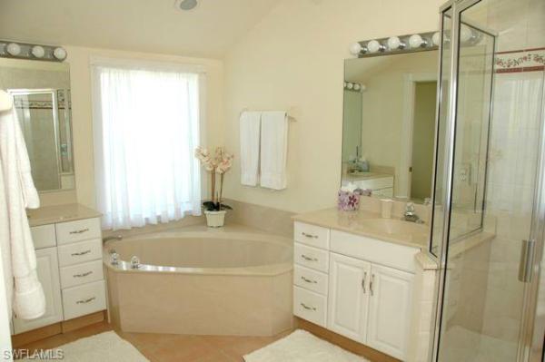 Olde Naples, 590 E Lake Dr, Naples, Florida 34102, image 1