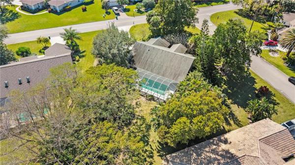 Berkshire Lakes, 60 Brampton Ln, Naples, Florida 34104, image 1