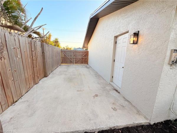 San Carlos Park, 9017 Pineapple Rd, Fort Myers, Florida 33967, image 1