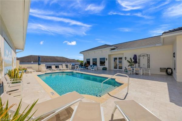 Charleston Square At Coquina Sands, 1400 N Gulf Shore Blvd #312, Naples, Florida 34102, image 1