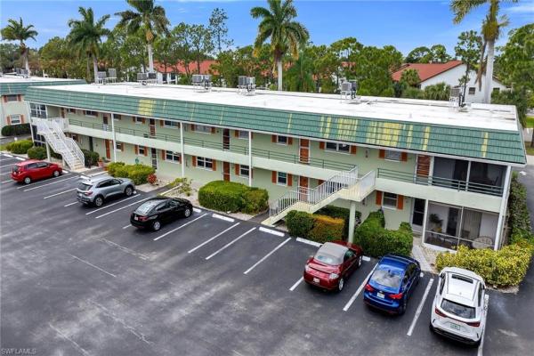 200 Valley Stream Dr #3B, Naples, Florida 34113, image 1