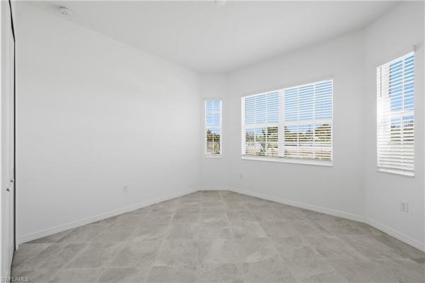 15729 Raveneli Ct, Fort Myers, Florida 33908, image 3