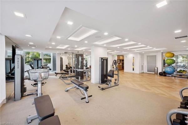 La Mer At Park Shore, 4051 N Gulf Shore Blvd #405, Naples, Florida 34103, image 2
