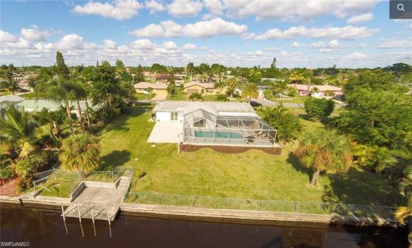 Cape Coral, 1438 Windsor Ct, Cape Coral, Florida 33904, image 1