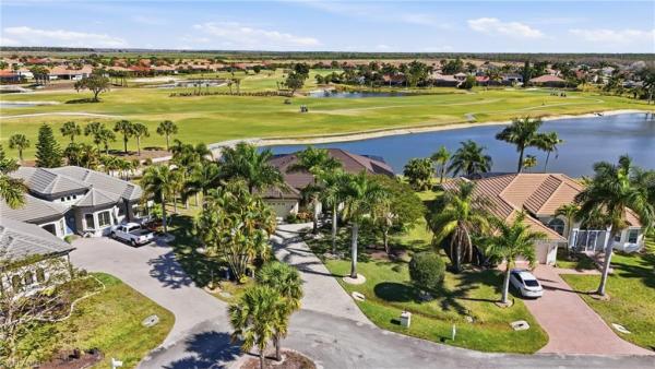 Royal Palm Golf Estates, 18024 Bluewater Dr, Naples, Florida 34114, image 2