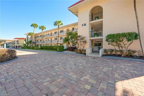 13 N High Point Cir #206, Naples, Florida 34103, image 1