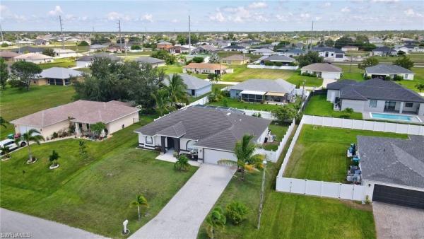 Cape Coral Residential, 117 23rd St, Cape Coral, Florida 33909, image 3