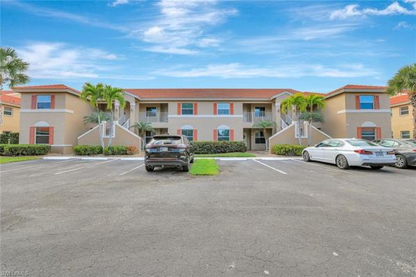Huntington Lakes, 6270 Huntington Lakes Cir, Naples, Florida 34119, image 2