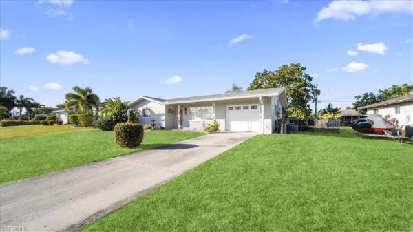 Cape Coral, 511 34th Ter, Cape Coral, Florida 33904, image 2