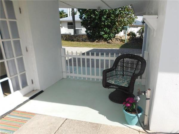 74 7th St, Naples, Florida 34134, image 2