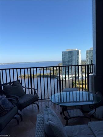 2797 First St #2105, Fort Myers, Florida 33916, image 2