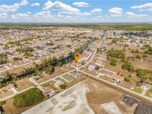 Cape Coral Residential, 3809 17th Ave, Cape Coral, Florida 33909, image 2